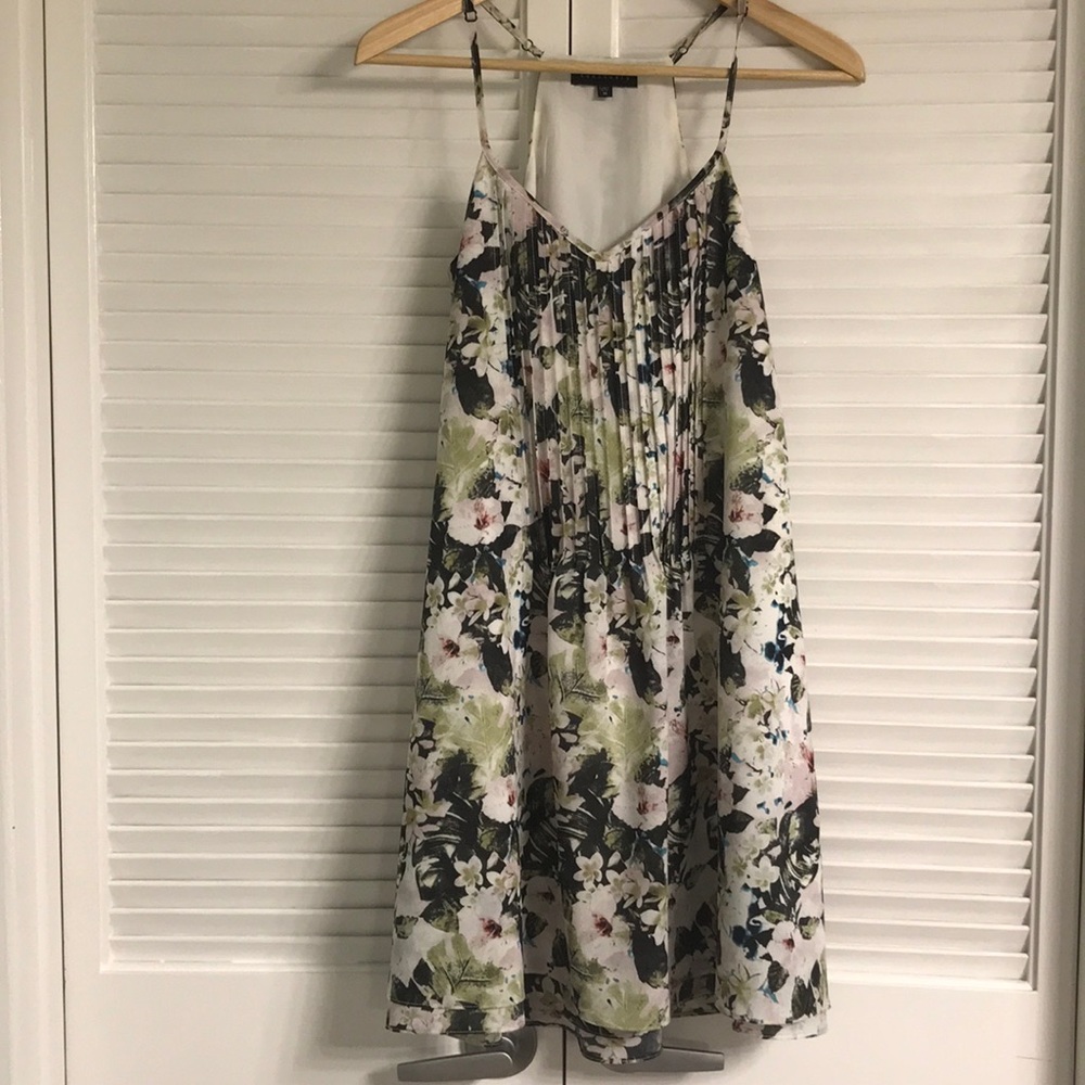 🌸Floral Sun Dress🌸